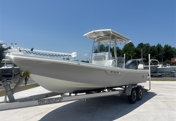 2019 Bay Rider 239 Boat